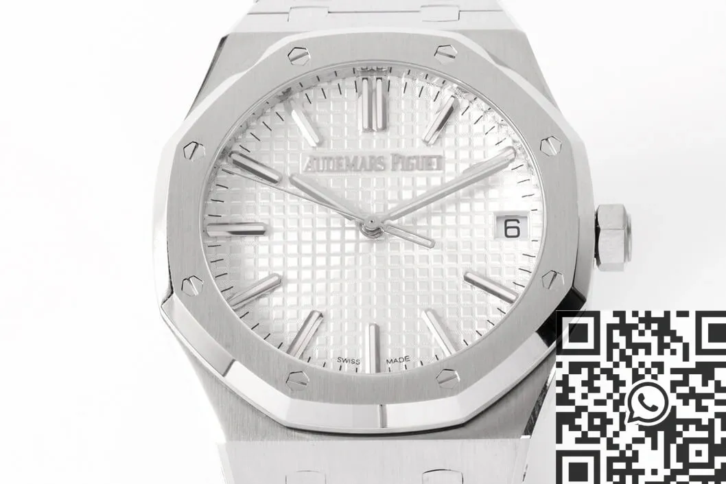 FreshLook Audemars Piguet Royal Oak 15510ST.OO.1320ST.08 silver Dial Watch ZF Factory 2200