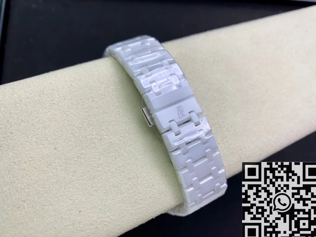 HighQuality Audemars Piguet Royal Oak 26579CB.OO.1225CB.01 White Ceramic APS Factory 2004