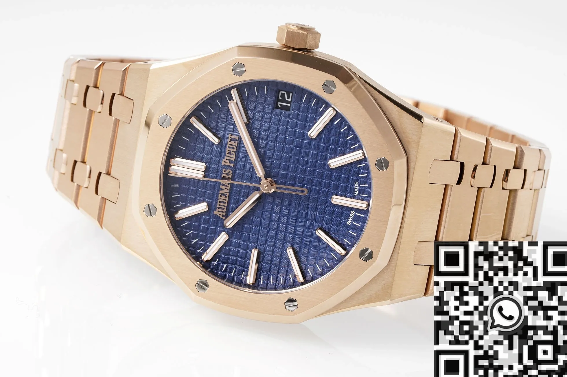 Vibrant Audemars Piguet Royal Oak Replica Watch 15510OR.OO.1320OR.03 Rose Gold Blue Dial APS Factory 2018