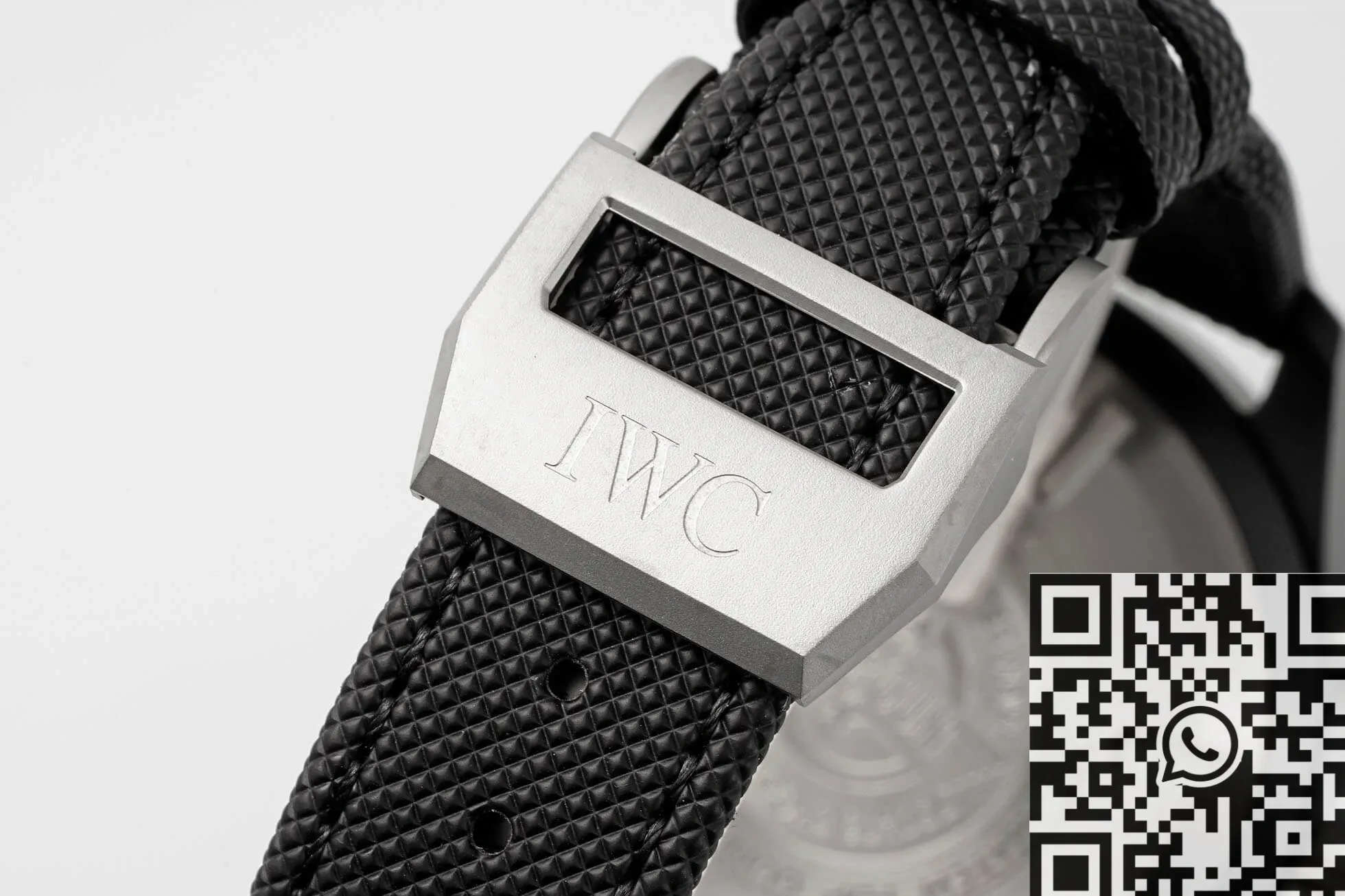 IWC Pilot IW389001 Black Dial Watch APS Factory WaterResistant 2026