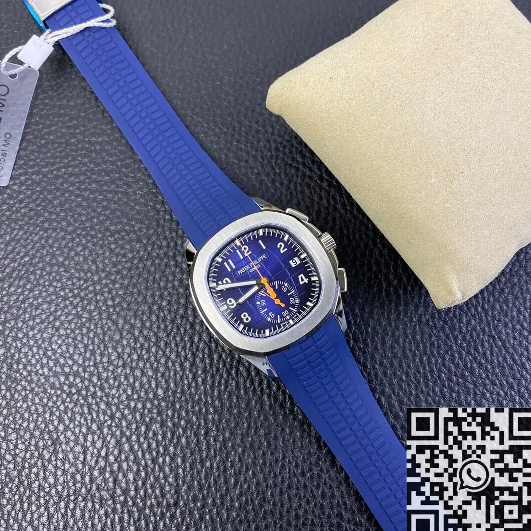Elegant Patek Philippe Aquanaut 5968A Blue Dial Watch OM Factory 745