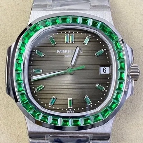 Compact Patek Philippe Nautilus 5711 Emerald Diamond Green Dial Watch PPF Custom 2618