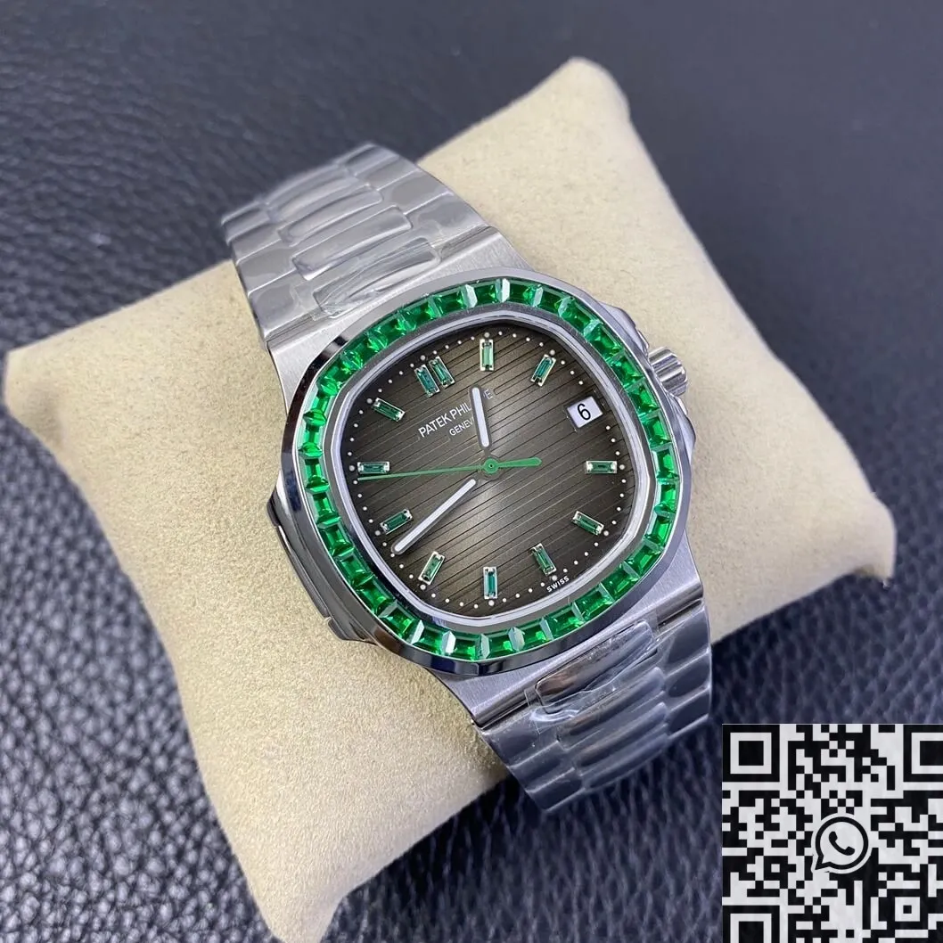 Compact Patek Philippe Nautilus 5711 Emerald Diamond Green Dial Watch PPF Custom 2618
