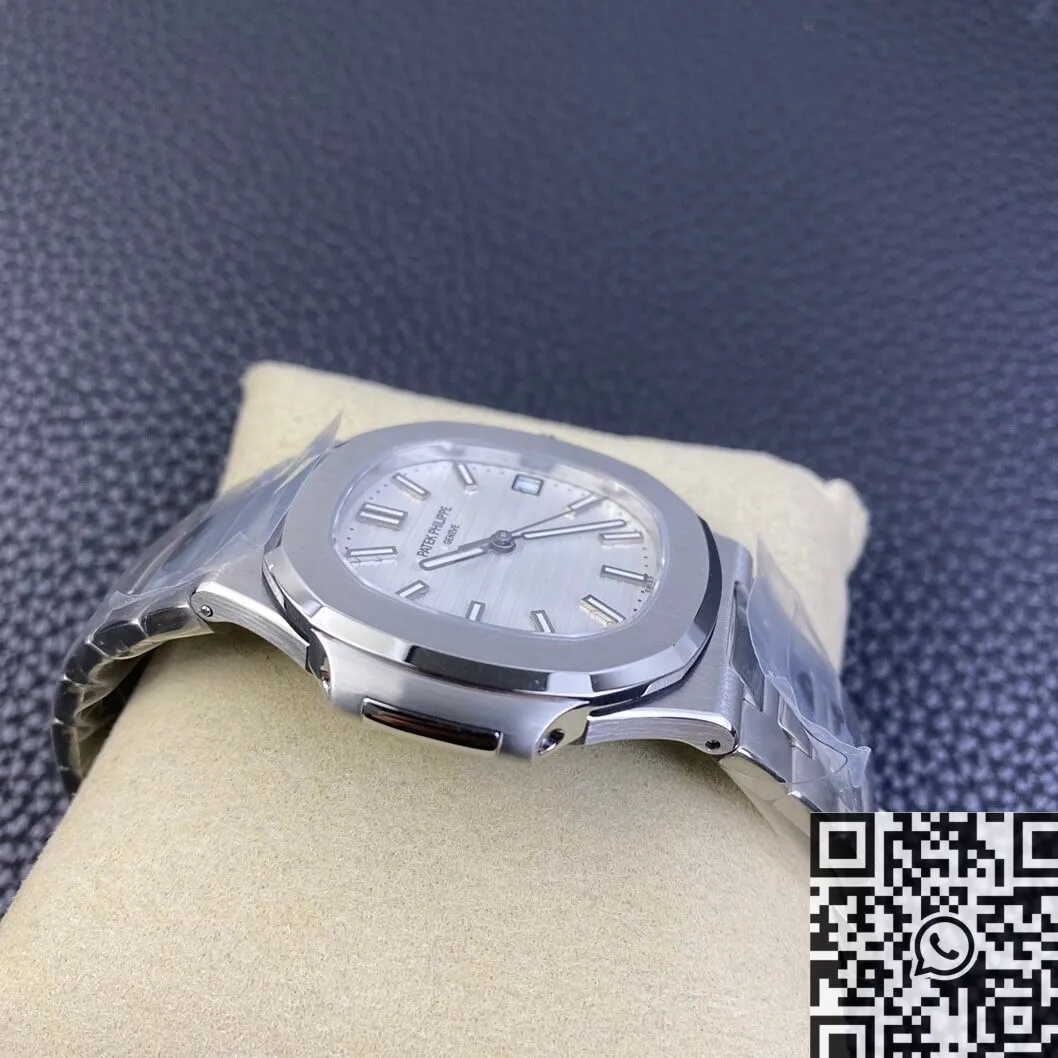 Patek Philippe Nautilus 5711 1A-011 White Dial Watch 3K Factory MultiPurpose 1943