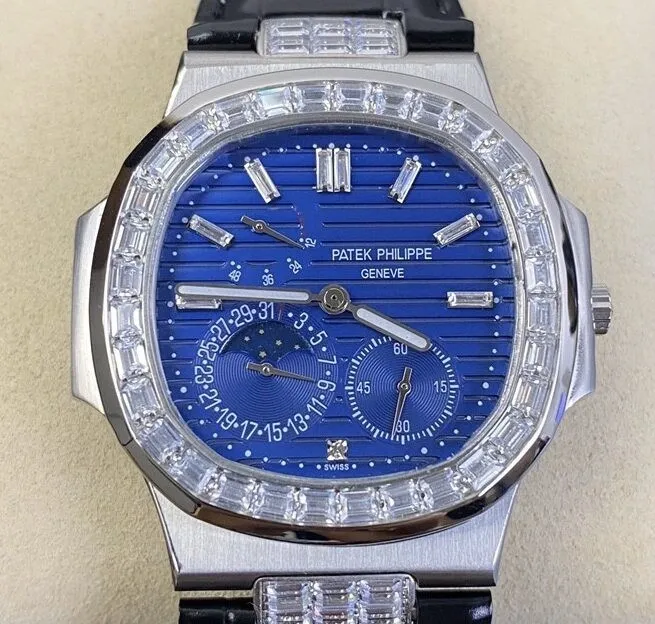 Unisex Patek Philippe Nautilus 5724 Diamond Bezel Watch GR Factory 818