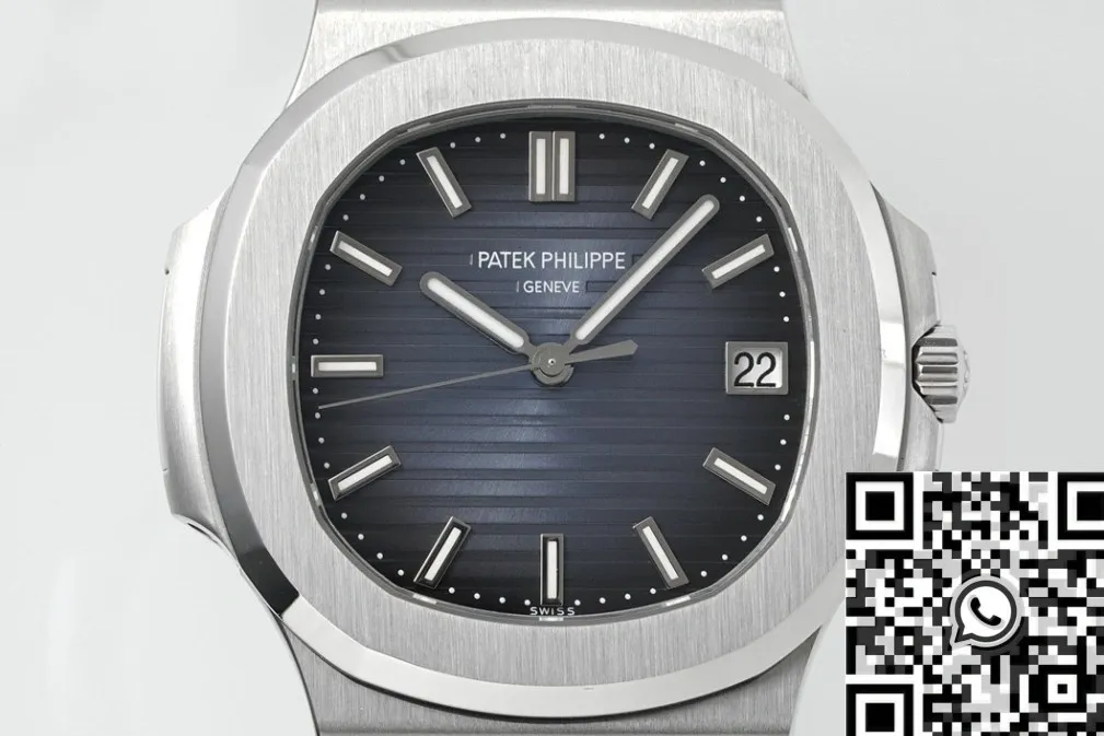 RelaxedFit Patek Philippe Nautilus 5811 1G-01 Blue Dial Watch PPF Factory 2646