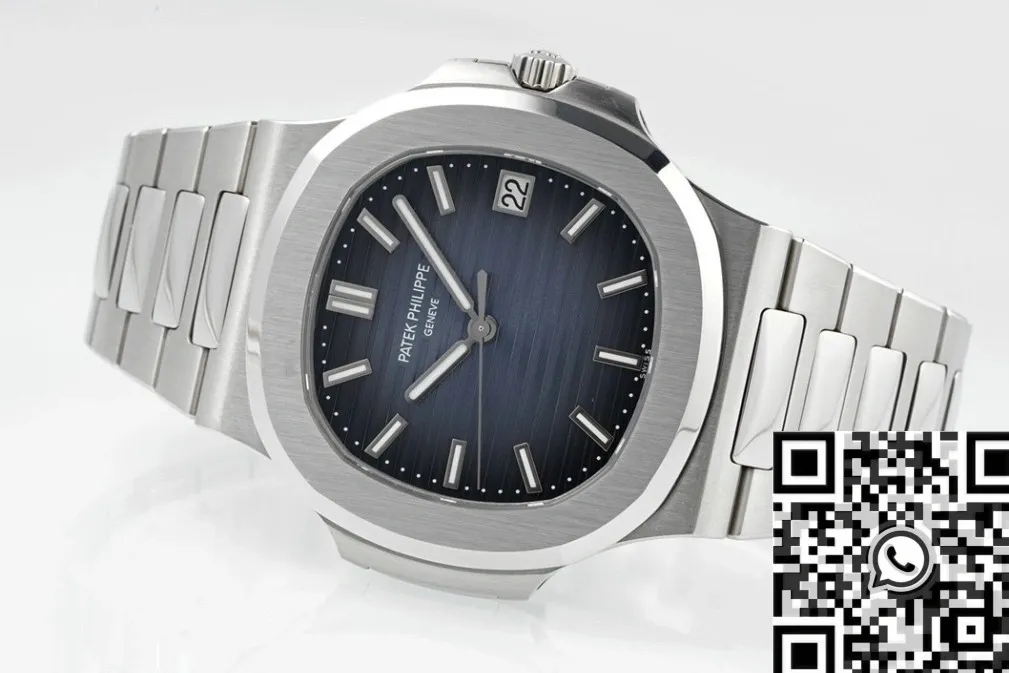 RelaxedFit Patek Philippe Nautilus 5811 1G-01 Blue Dial Watch PPF Factory 2646