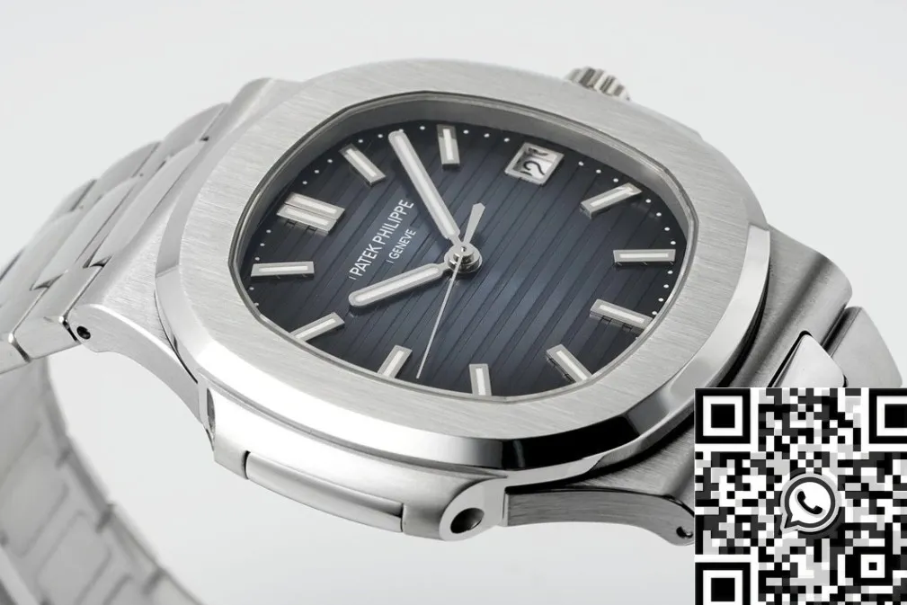 RelaxedFit Patek Philippe Nautilus 5811 1G-01 Blue Dial Watch PPF Factory 2646