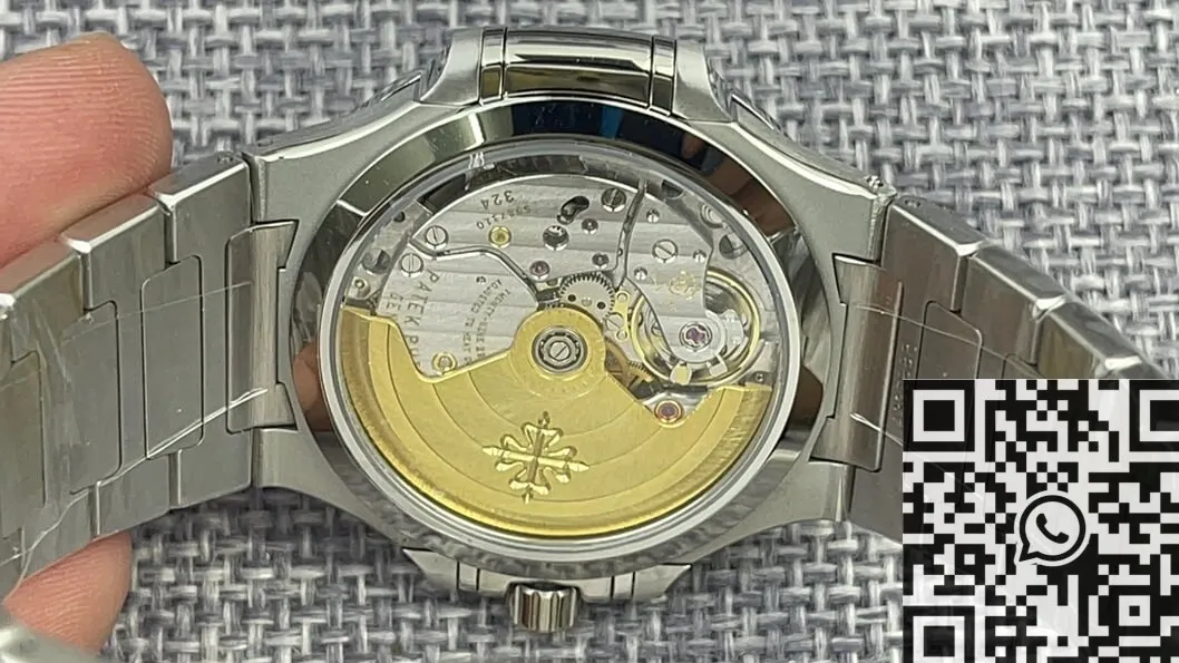 Patek Philippe Nautilus 7118 1200A-010 White Dial Watch 3K Factory Lightweight 1960