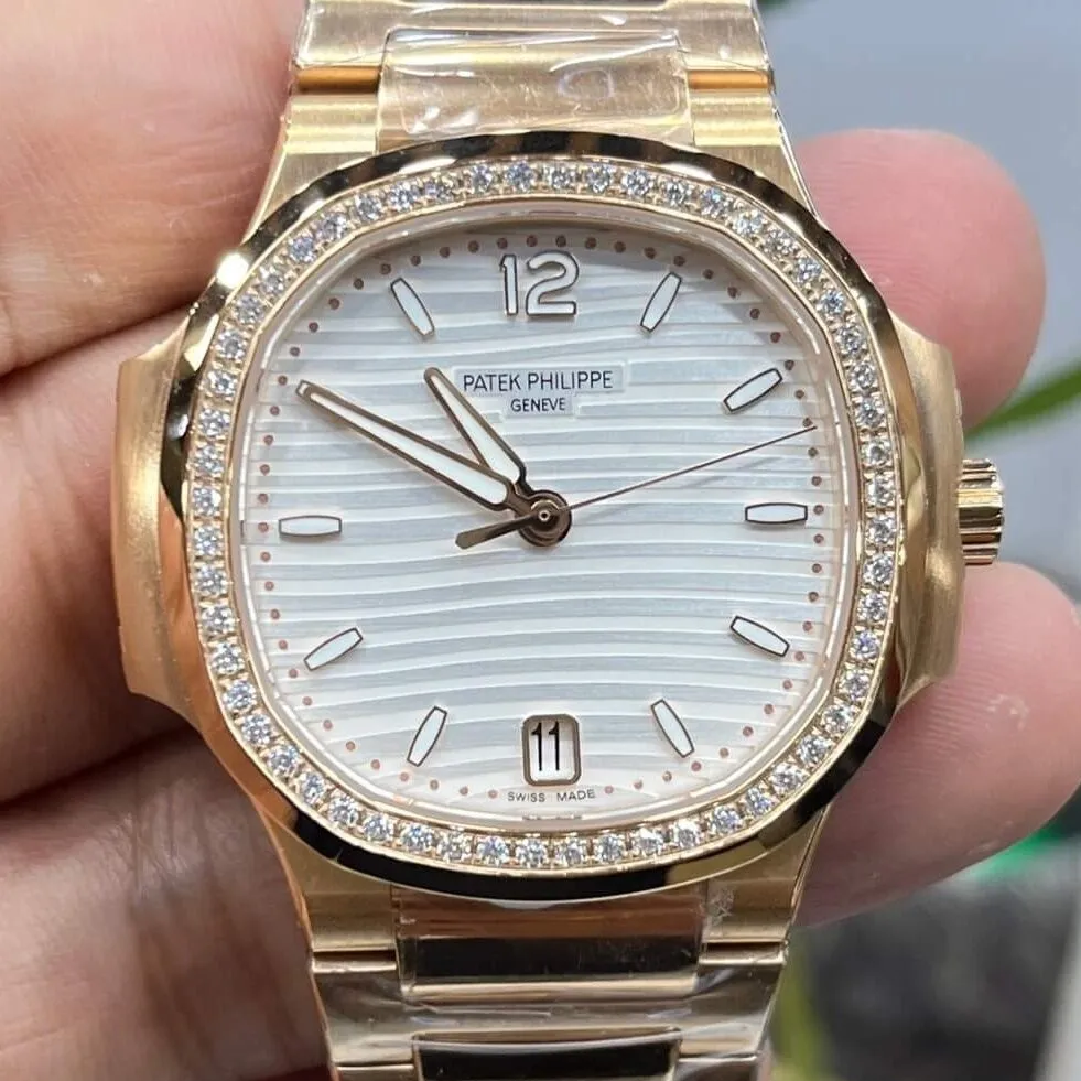 Patek Philippe Nautilus 7118 1200R-001 Silver Dial 3K Factory MoistureWicking 1964