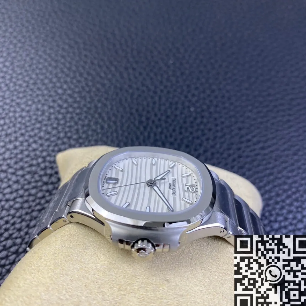 Patek Philippe Nautilus 7118 1A-010 White Dial Watch 3K Factory Stretchable 1968