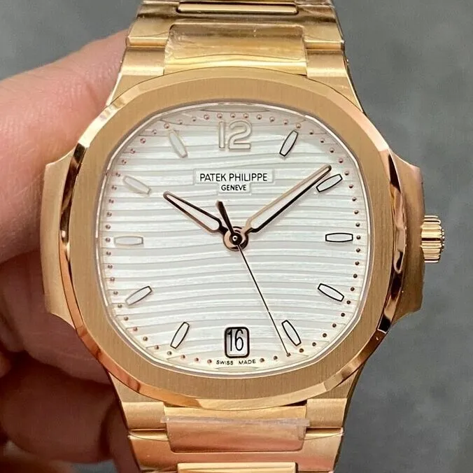 UrbanStyle Patek Philippe Nautilus 7118 1R-001 White Dial 3K Factory 1971