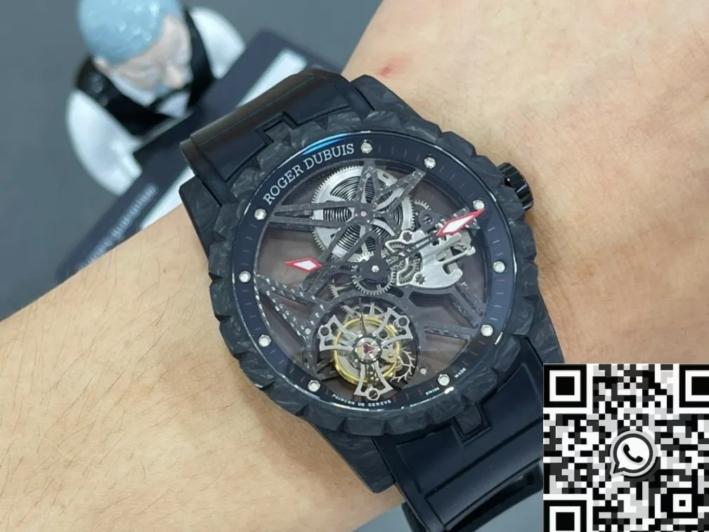 Refined Roger Dubuis Excalibur DBEX0577 Black Strap Watch BBR Factory 2591