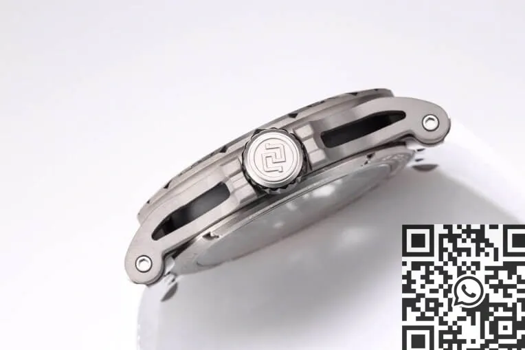 Sporty Roger Dubuis Excalibur Spider RDDBEX0479 Tourbillon Titanium Case BBR Factory 2610