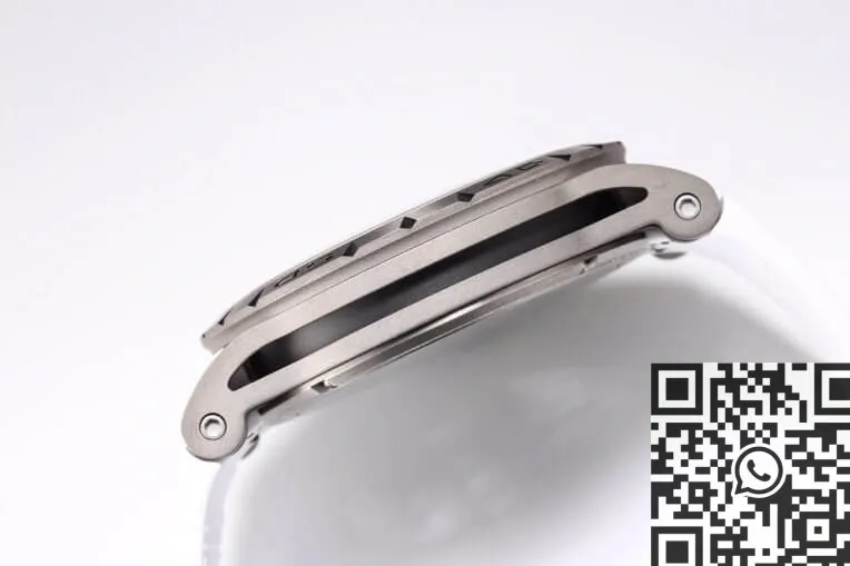 Sporty Roger Dubuis Excalibur Spider RDDBEX0479 Tourbillon Titanium Case BBR Factory 2610