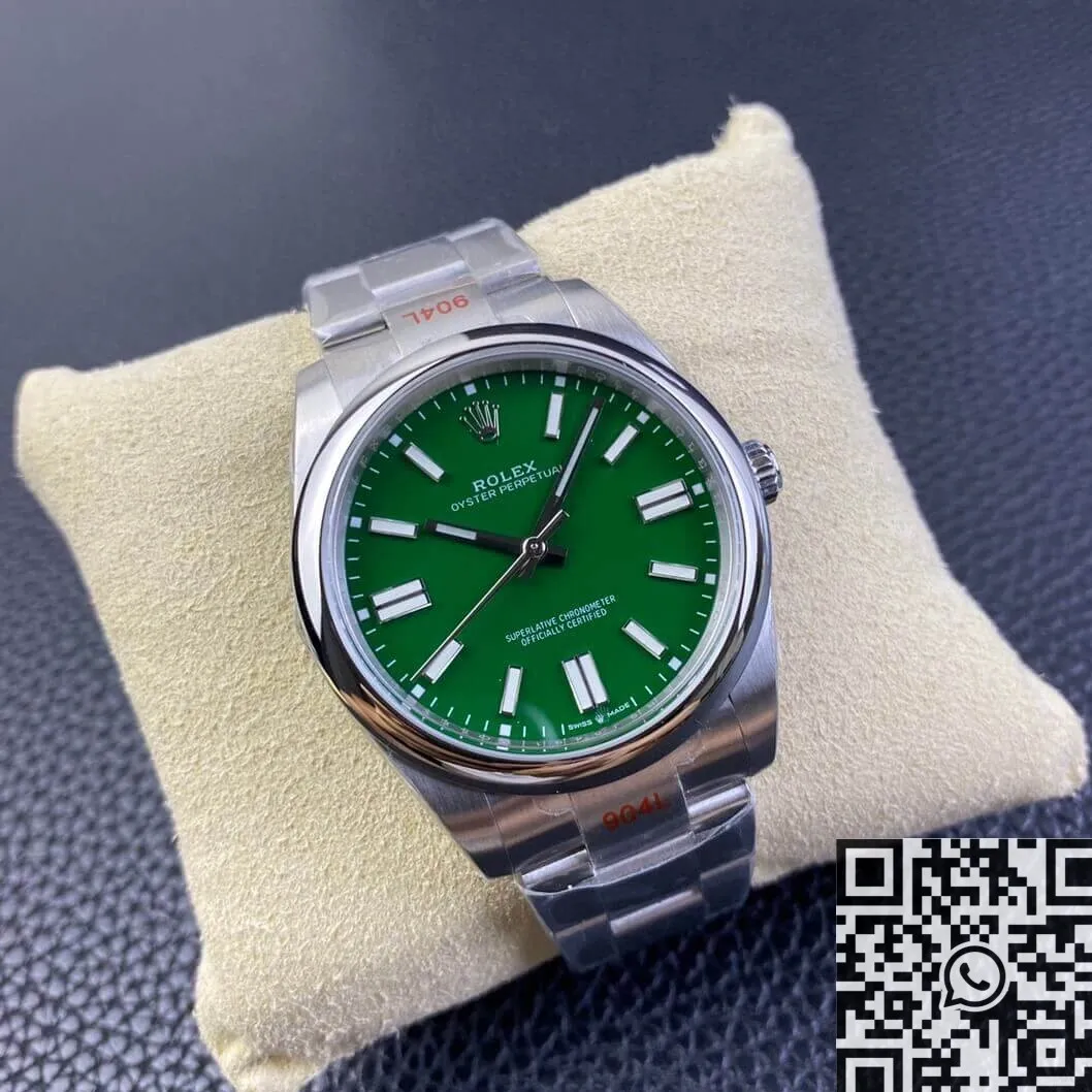 Rolex Oyster Perpetual M124300-0005 Green Dial Size 41mm Watch EW Factory Sustainable 2811