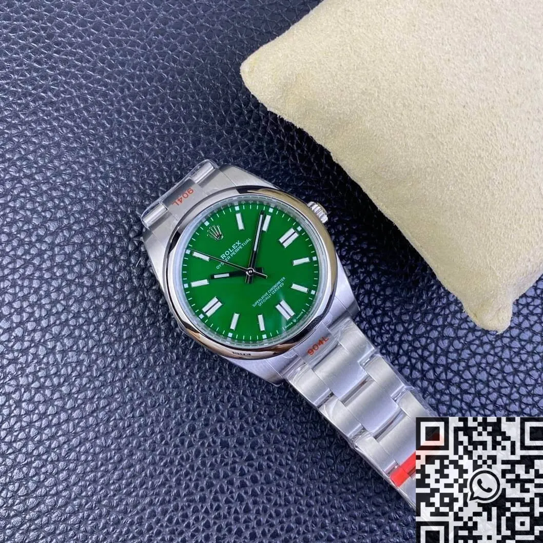 Rolex Oyster Perpetual M124300-0005 Green Dial Size 41mm Watch EW Factory Sustainable 2811
