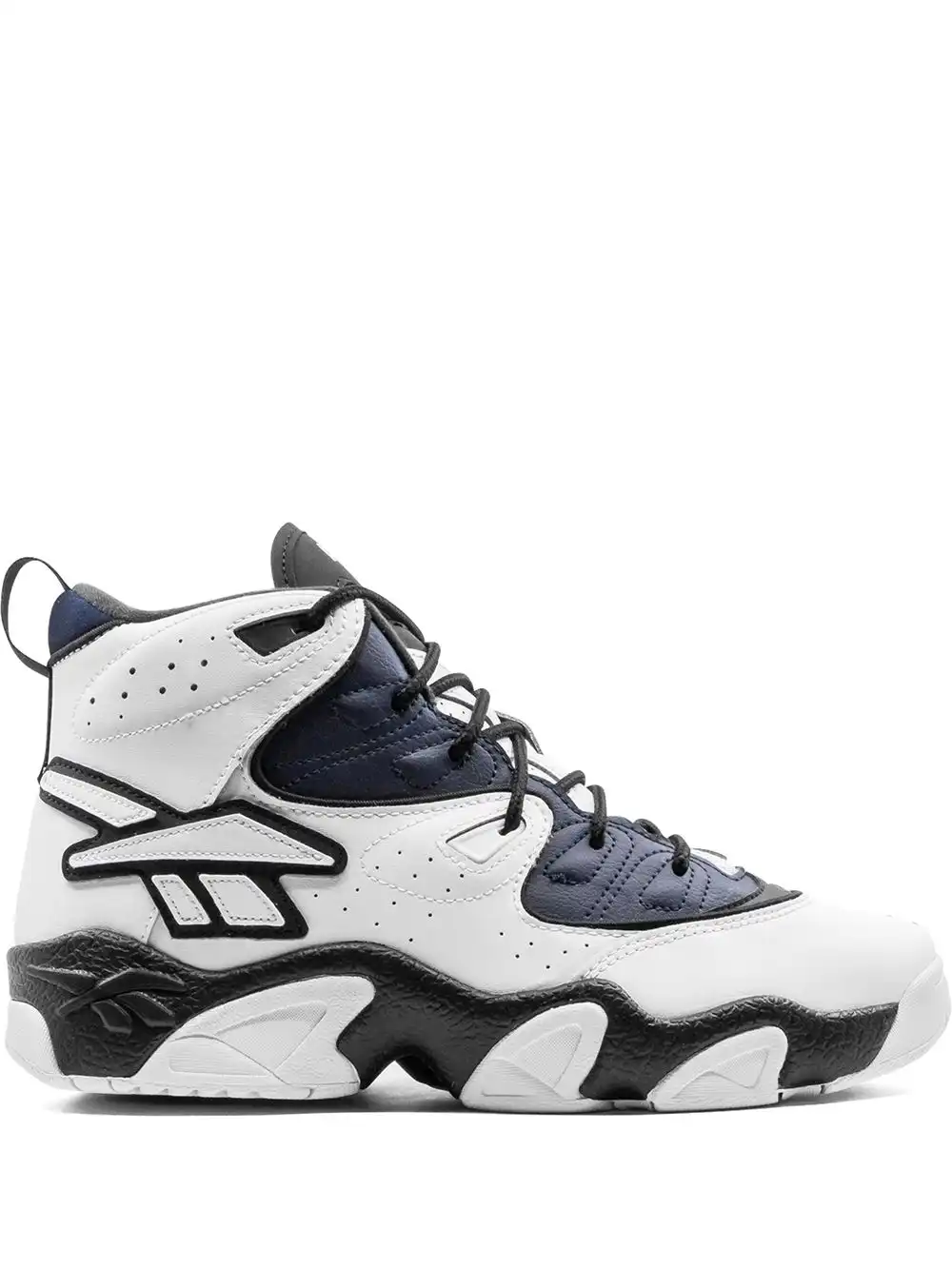 hype Reebok Avant Guard sneakers 