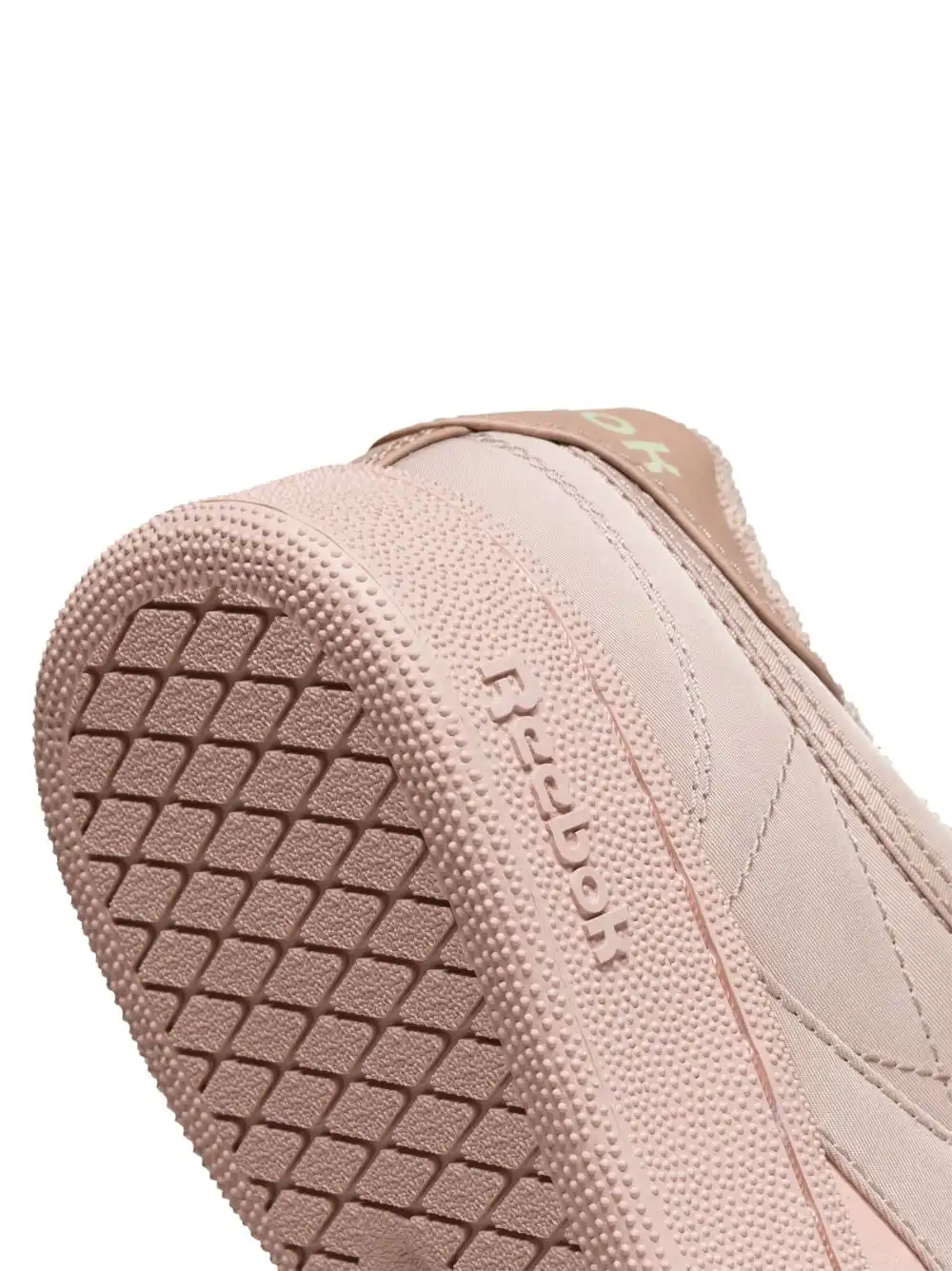 hype Reebok LTD Club C panelled sneakers 