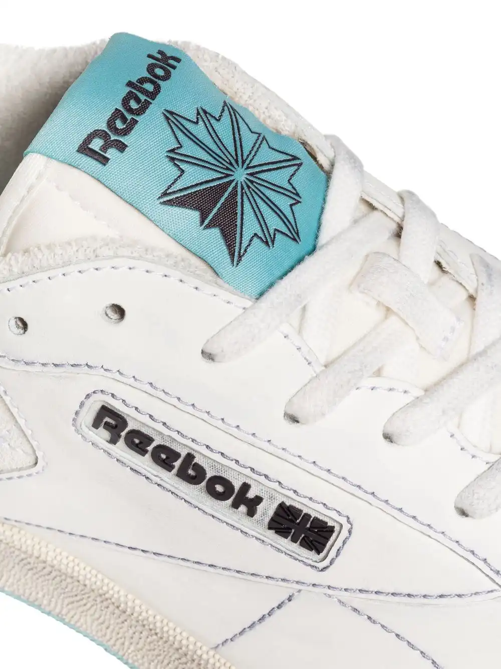 hype Reebok LTD Club C Vintage low-top sneakers 