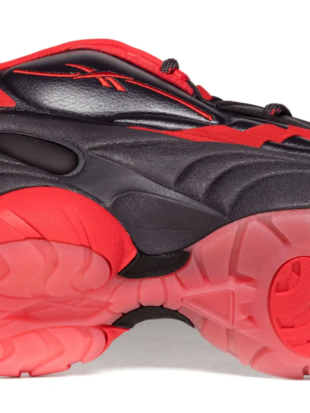 hype Reebok LTD KANGHYUK x Reebok DMX Run 6 Modern sneakers 