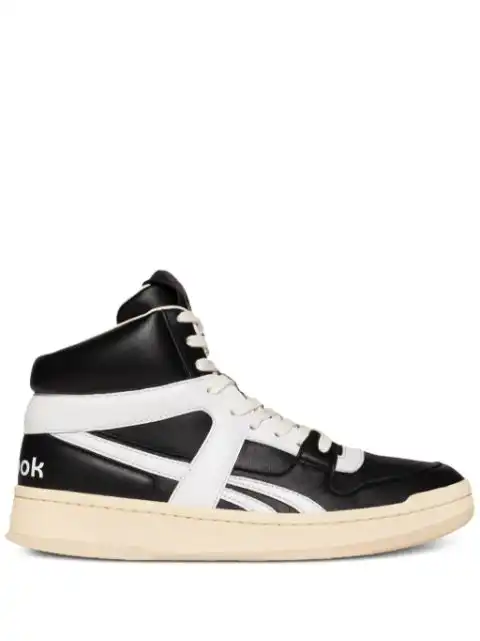 hype Reebok LTD logo-patch leather sneakers  