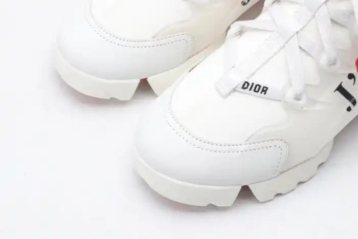 hype DR-CONNECT WHITE WITH LOGO