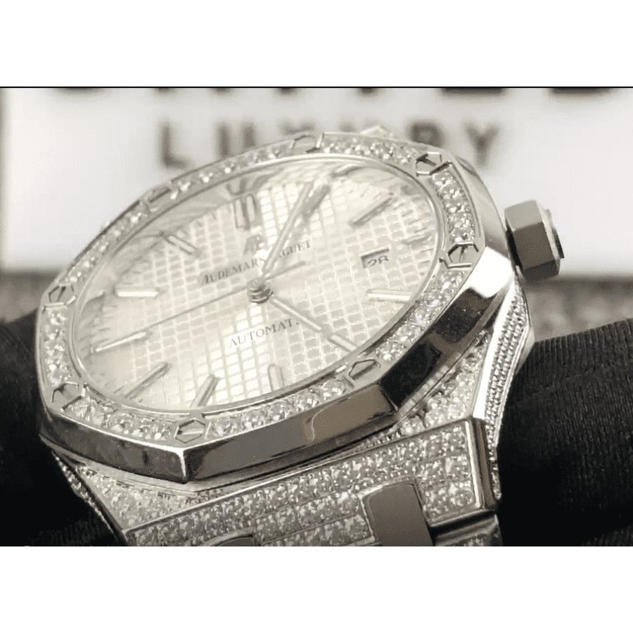 Unisex Audemars Piguet Royal Oak 15400 “Iced Out” Super Clone Perfect Clone Quality 9