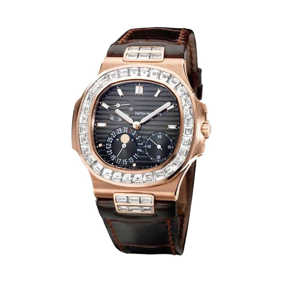 Patek Philippe Nautilus 5724 “Baguette Diamonds” 1:1 Clone Edition Elegant 414