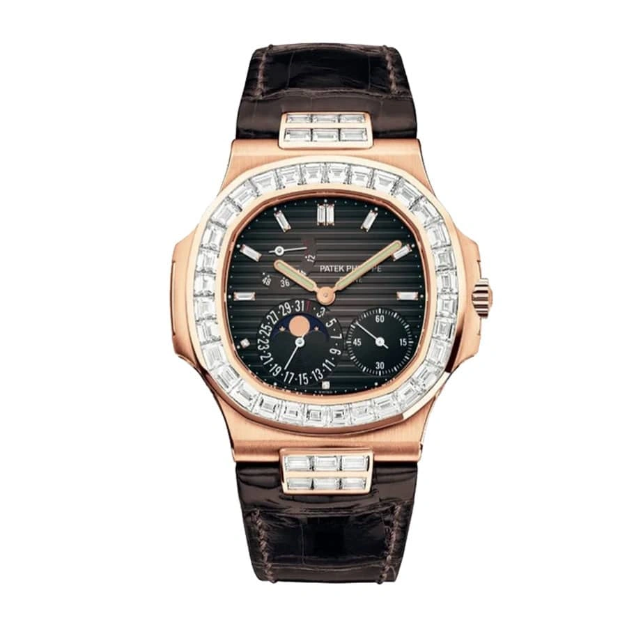 Patek Philippe Nautilus 5724 “Baguette Diamonds” 1:1 Clone Edition Elegant 414