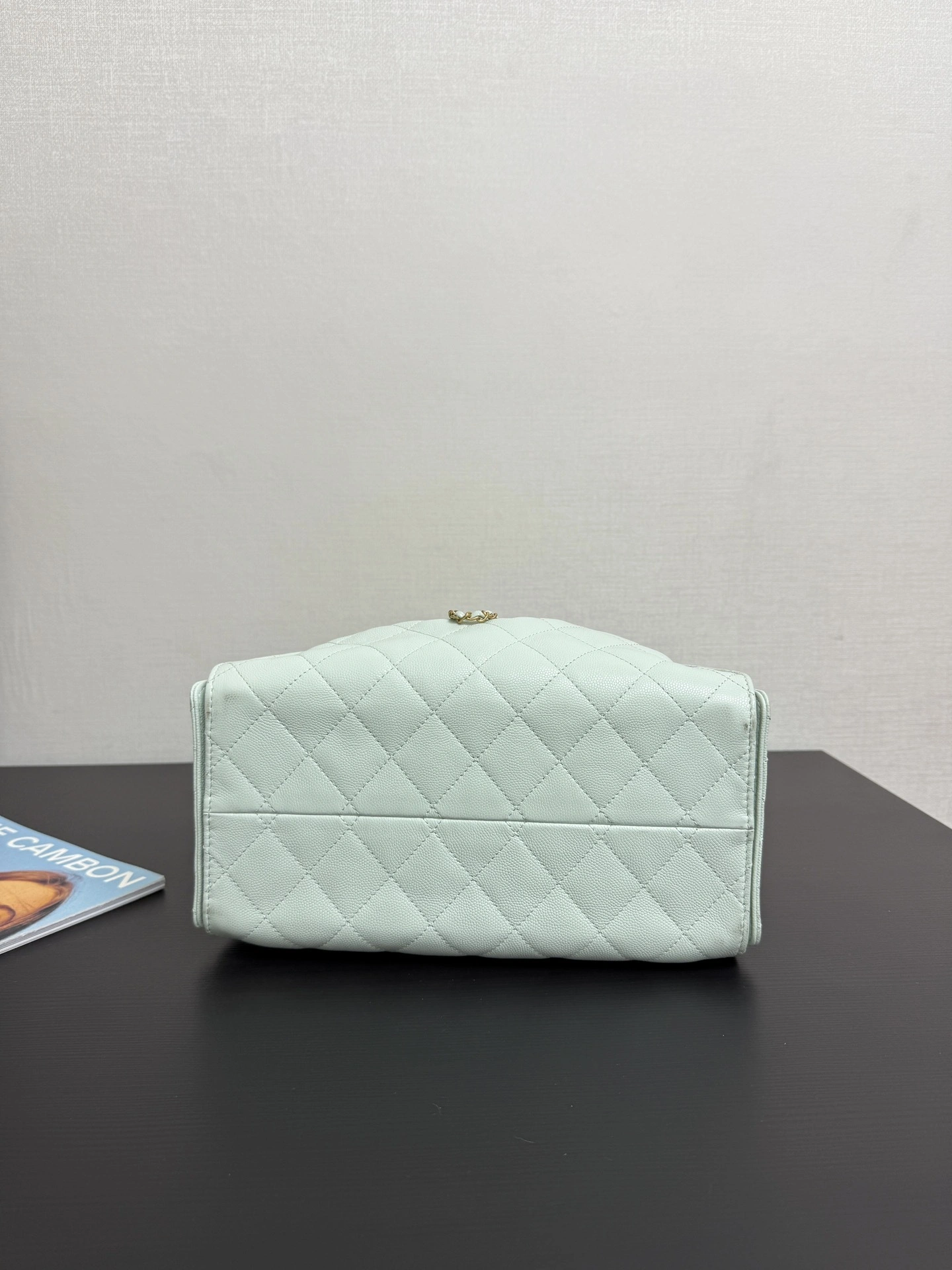 MOMO-- 3h1958 AS5293-B20304-NAGER high quality version 25c HOBO Bag item:E-B000L1004W