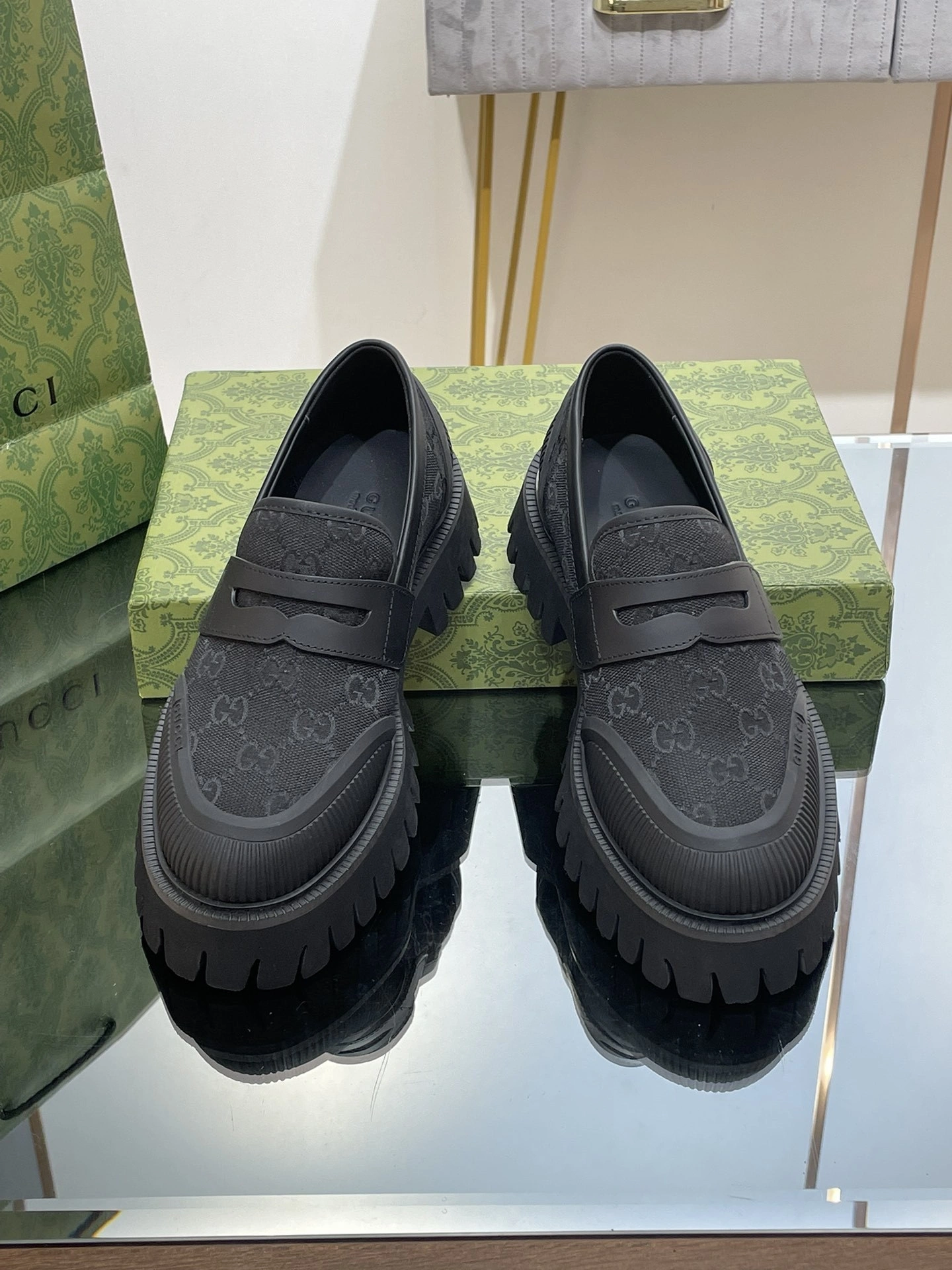 OOBB-- 6u33i 739776 9SF40 1000 Heel height：4CM Waterproof：3CM Calfskin item:D-X000L2510