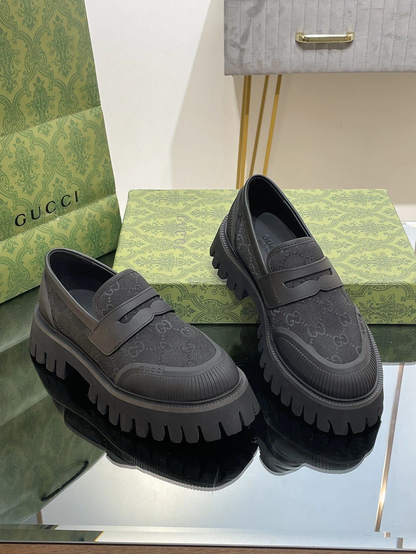 OOBB-- 6u33i 739776 9SF40 1000 Heel height：4CM Waterproof：3CM Calfskin item:D-X000L2510