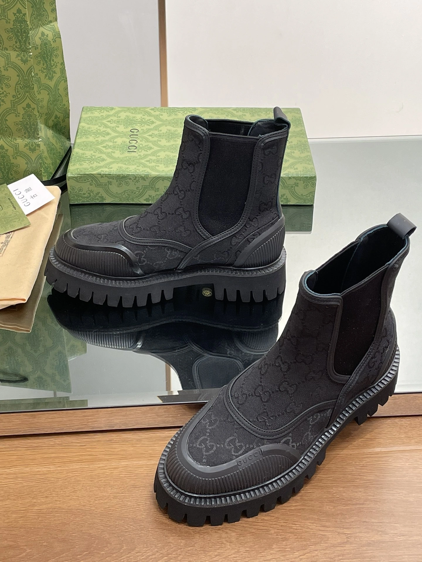 OOBB-- 6u33i 739777 FAB5I 1000 Heel height：4CM Waterproof：3CM Calfskin item:D-X000L2512