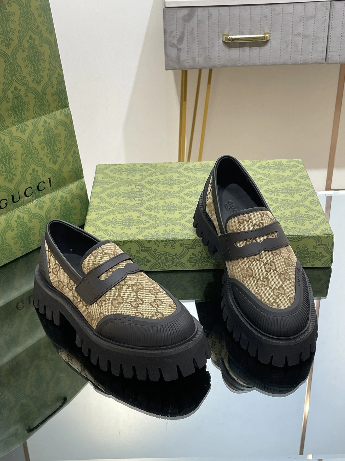 OOBB-- 6u33i 751759 KQWM0 9750 Heel height：4CM Waterproof：3CM Calfskin item:D-X000L2509