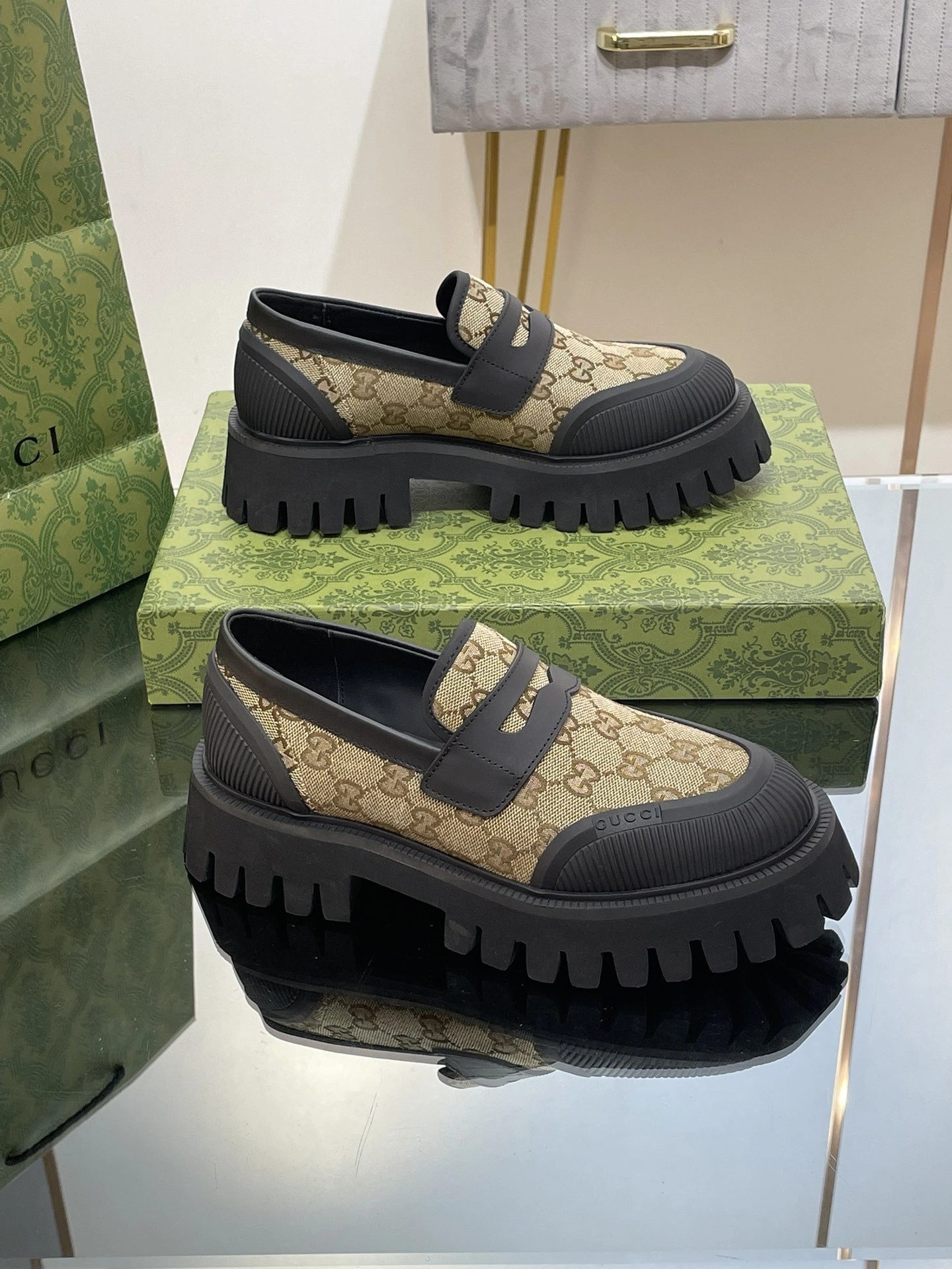 OOBB-- 6u33i 751759 KQWM0 9750 Heel height：4CM Waterproof：3CM Calfskin item:D-X000L2509