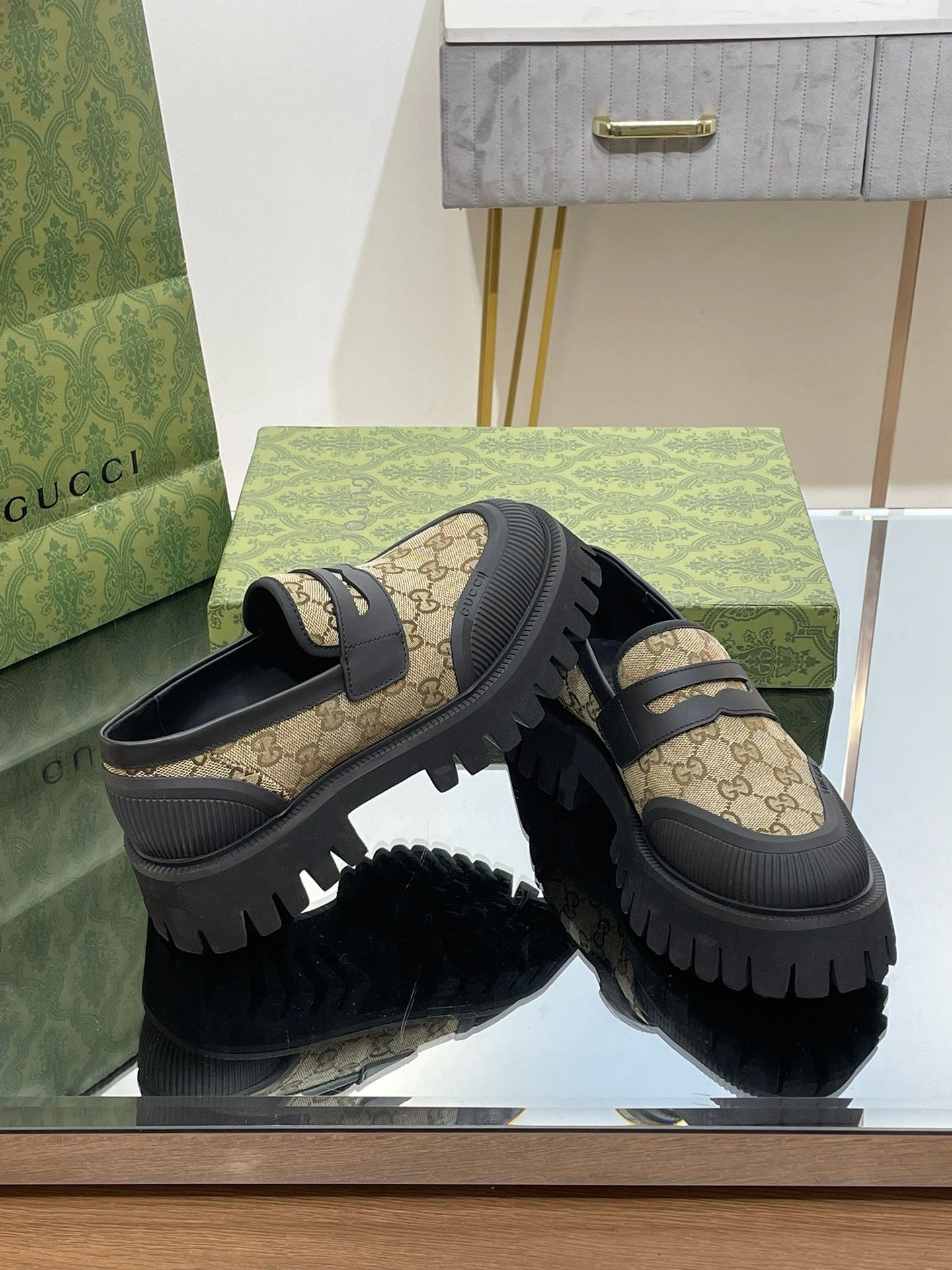 OOBB-- 6u33i 751759 KQWM0 9750 Heel height：4CM Waterproof：3CM Calfskin item:D-X000L2509
