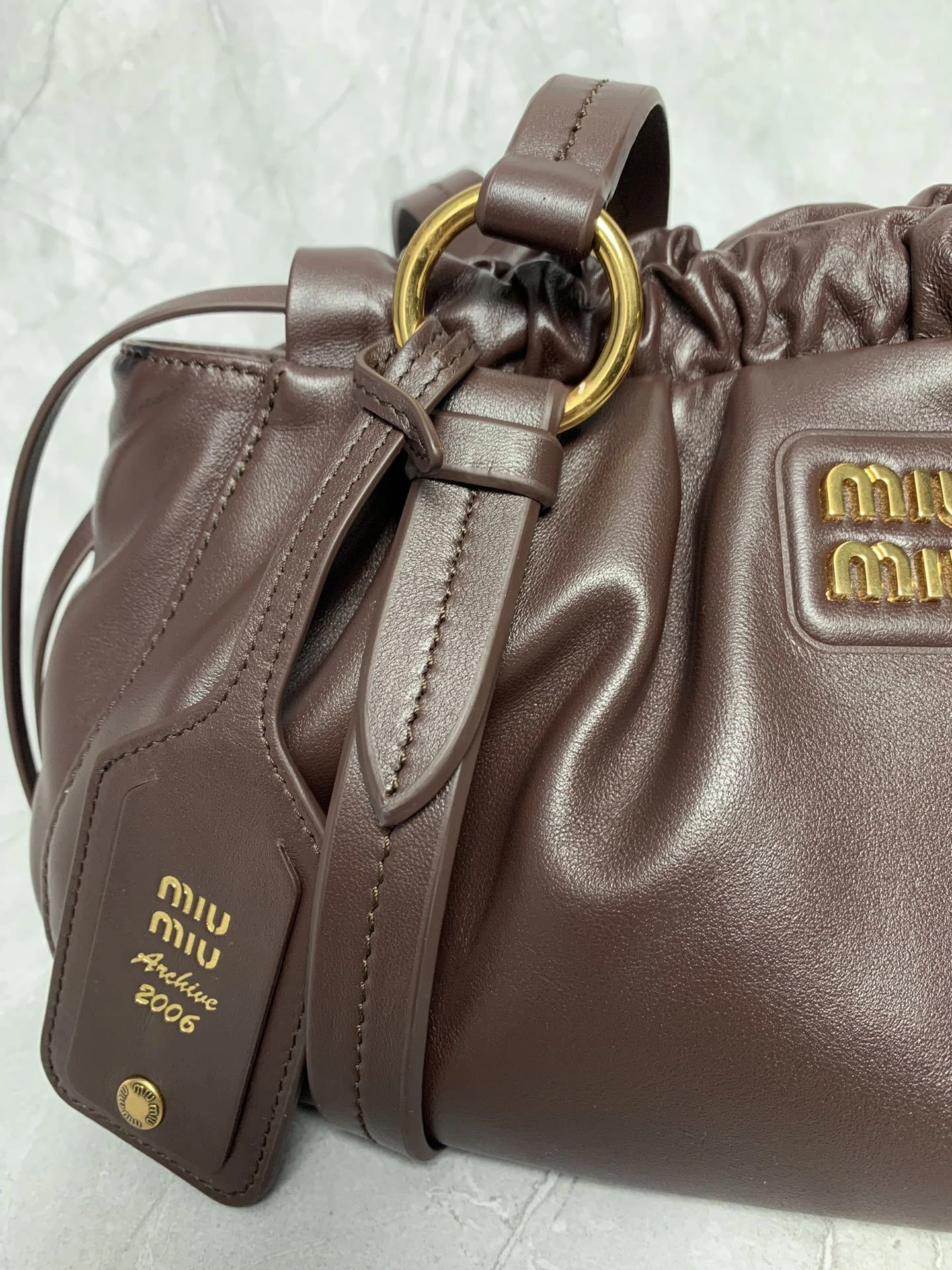 MOMO-- 7iu7iu 5BG306_2CSW_F0NBL_V_OOO high quality version sheepskin item:E-B000A1258