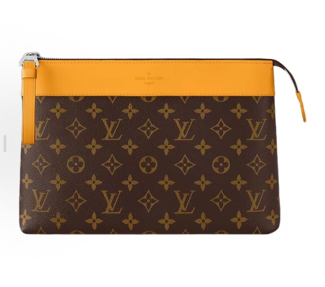 MOMO-- 8V M13198 high quality version Pochette Voyage Souple cowhide item:E-B063C0230