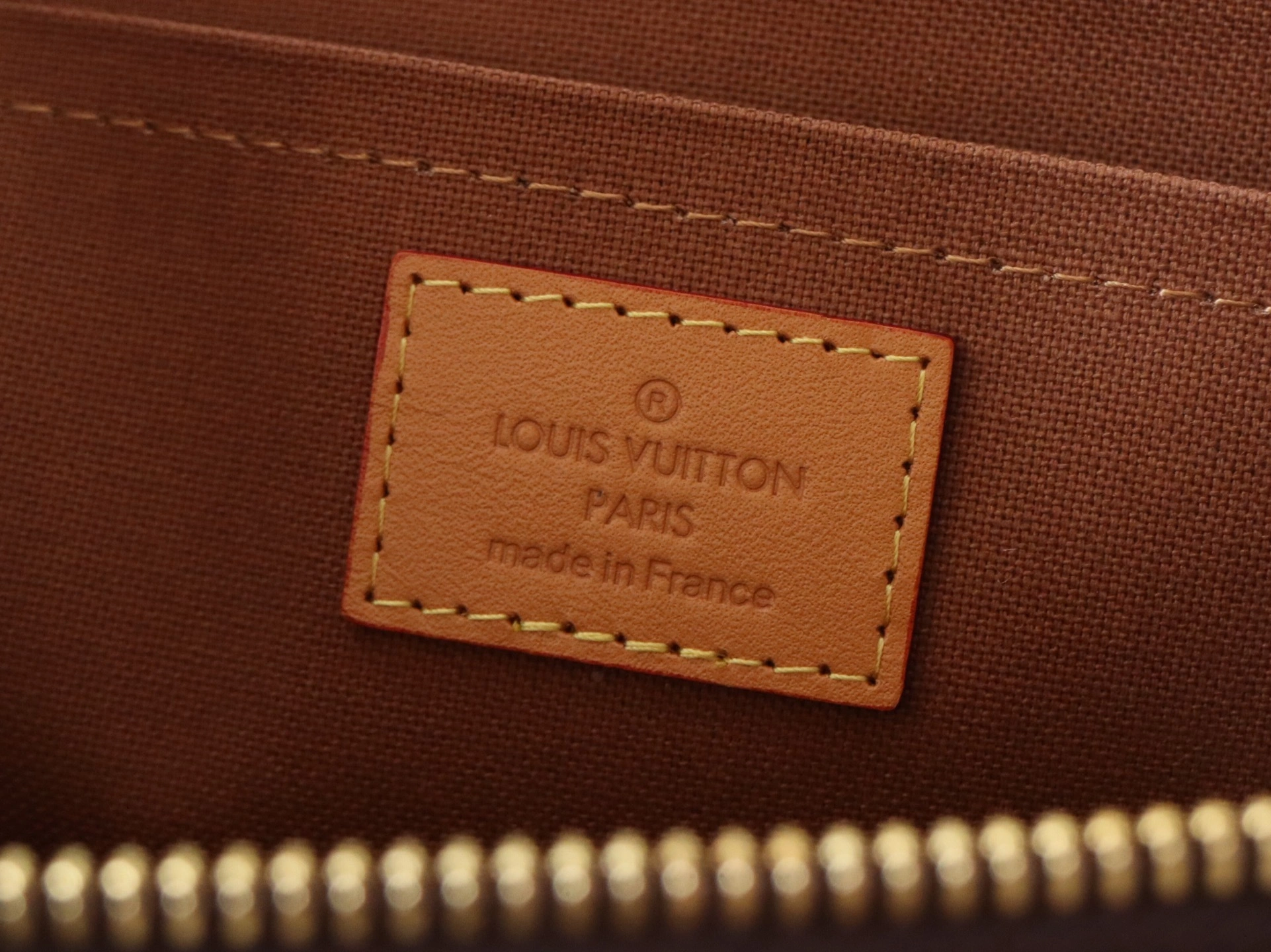MOMO-- 8V M14057 high quality version Pochette Voyage Souple cowhide item:E-B000C0234