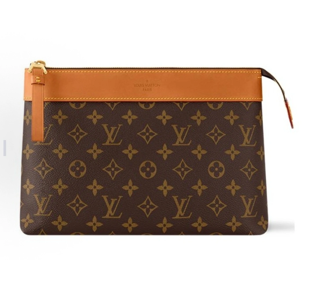 MOMO-- 8V M14057 high quality version Pochette Voyage Souple cowhide item:E-B000C0234