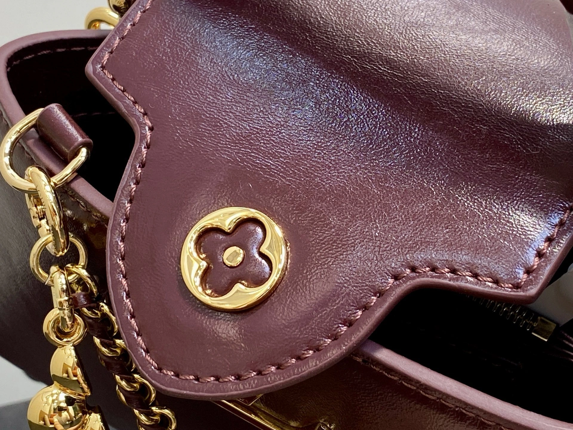 MOMO-- 8V M25473 high quality version Capucines East-West waxed skin item:E-B000K1812