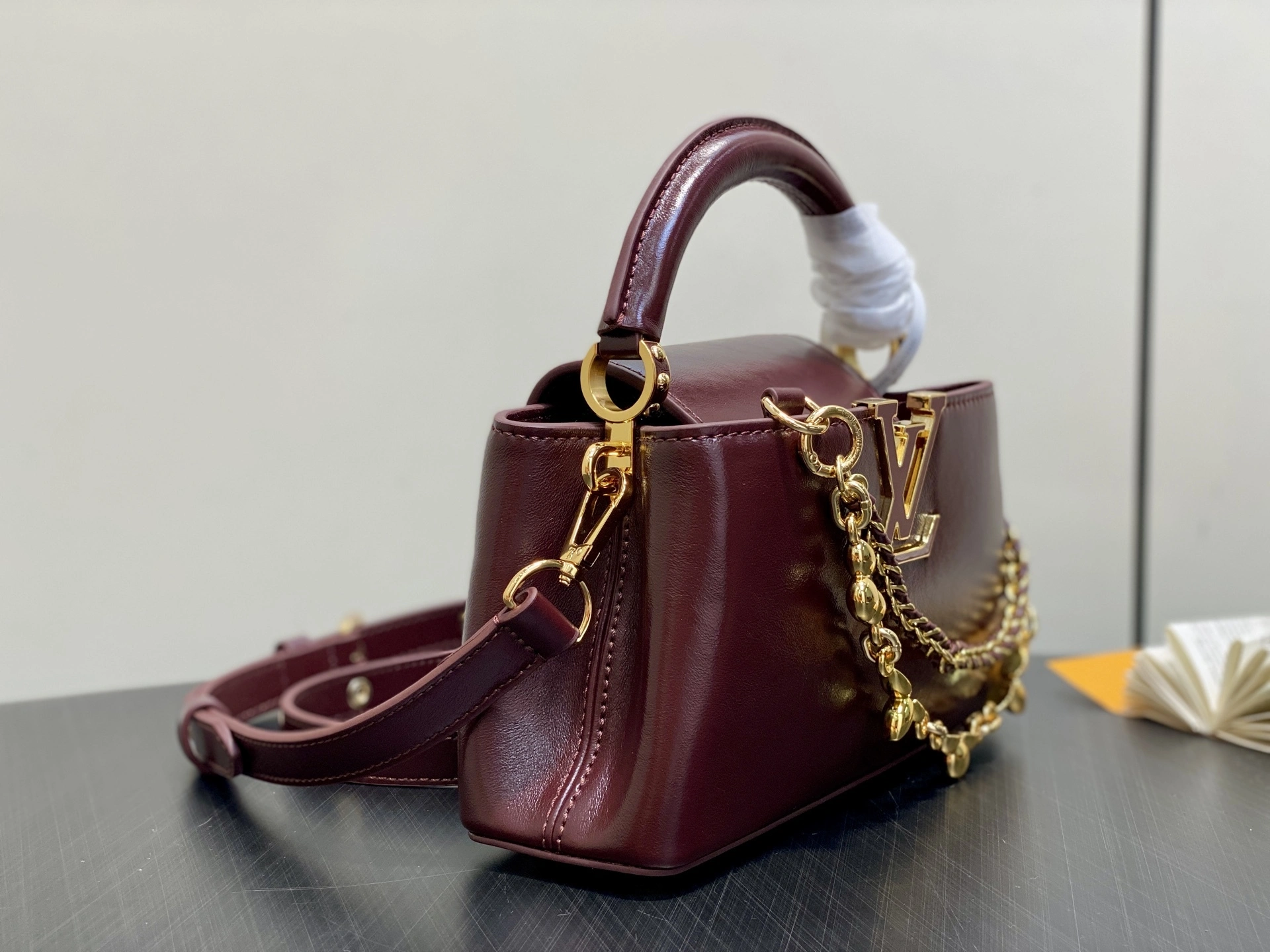 MOMO-- 8V M25473 high quality version Capucines East-West waxed skin item:E-B000K1812