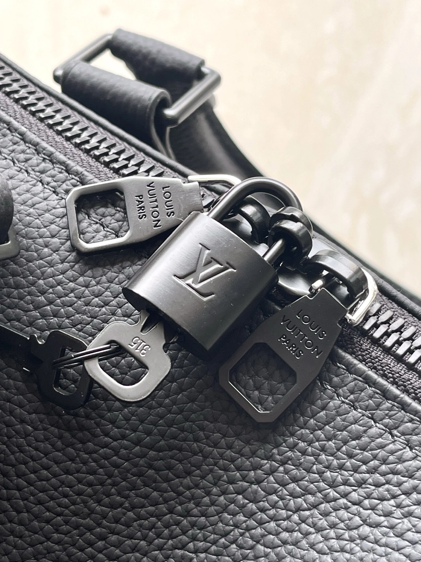 MOMO-- 8V M26118 high quality version Keepall Bandouliere 50 cowhide item:F-B574A0905