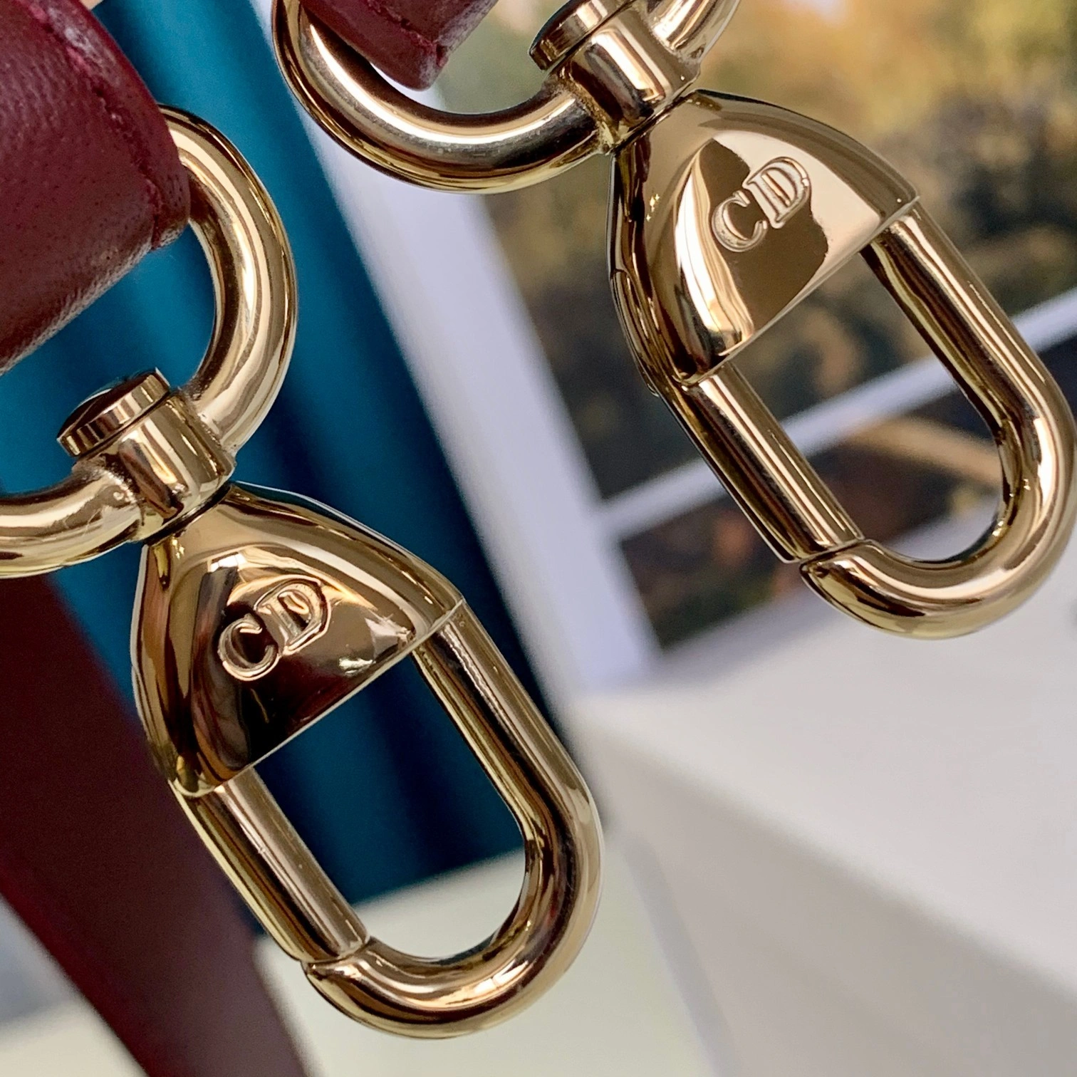 Custombag-- M0538OCE-M56R lady high quality version Podor red Gold buckle item：C-B803D0727