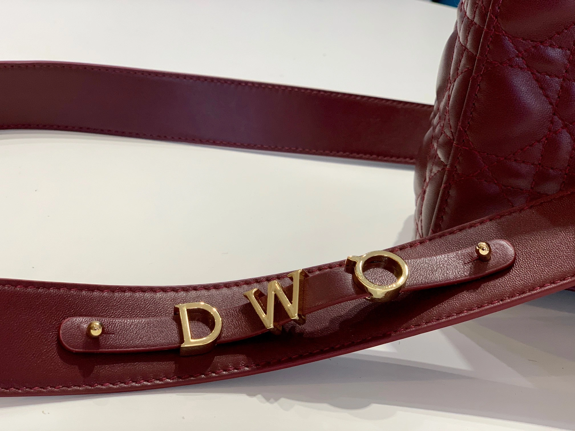 Custombag-- M0538OCE-M56R lady high quality version Podor red Gold buckle item：C-B803D0727