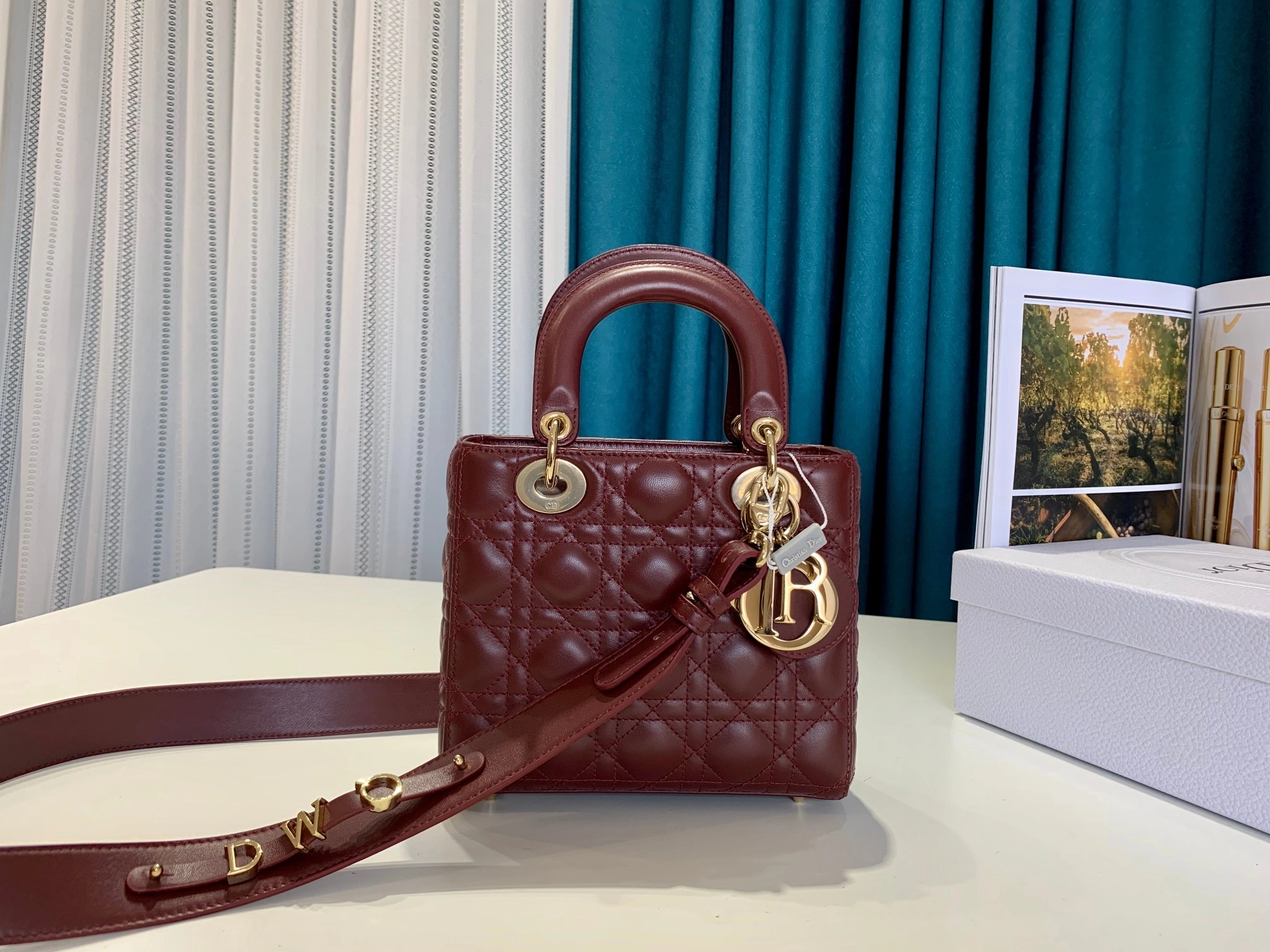 Custombag-- M0538OCE-M56R lady high quality version Podor red Gold buckle item：C-B803D0727