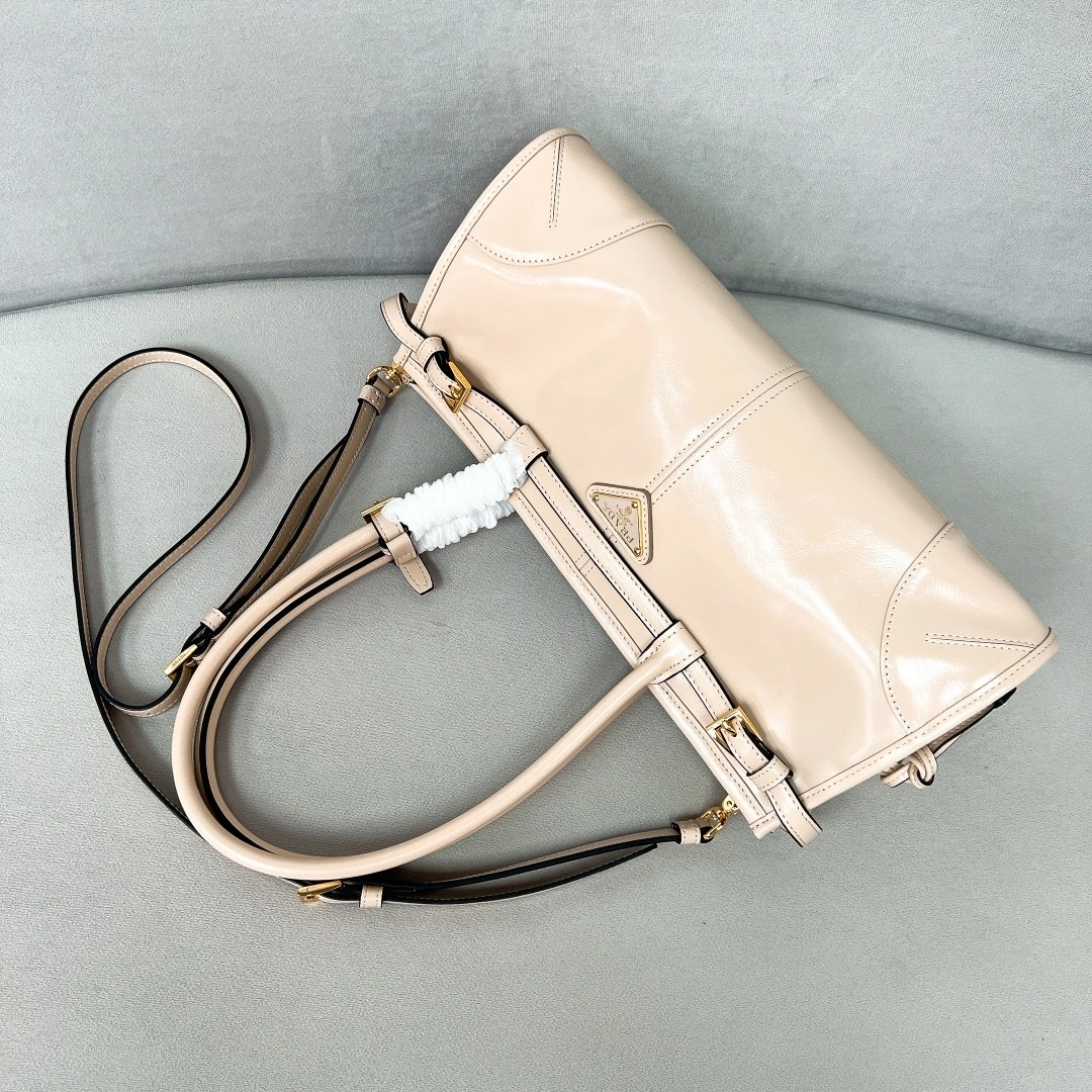 MOMO-- Pr141 1BA426_2CYR_F03MV_V_MOO high quality version waxed skin item:E-B063B1850