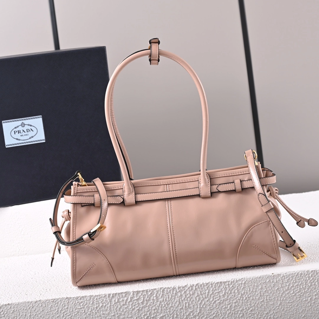 MOMO-- Pr141 1BA426_2CYR_F03ZN_V_MOO high quality version waxed skin item:D-B564K1915