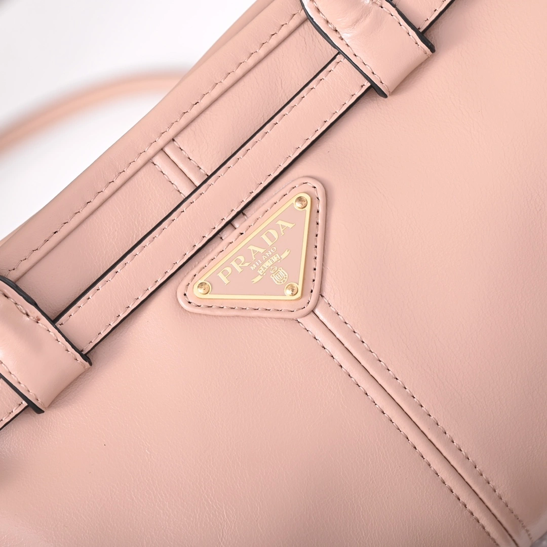 MOMO-- Pr141 1BA426_2CYR_F03ZN_V_MOO high quality version waxed skin item:D-B564K1915